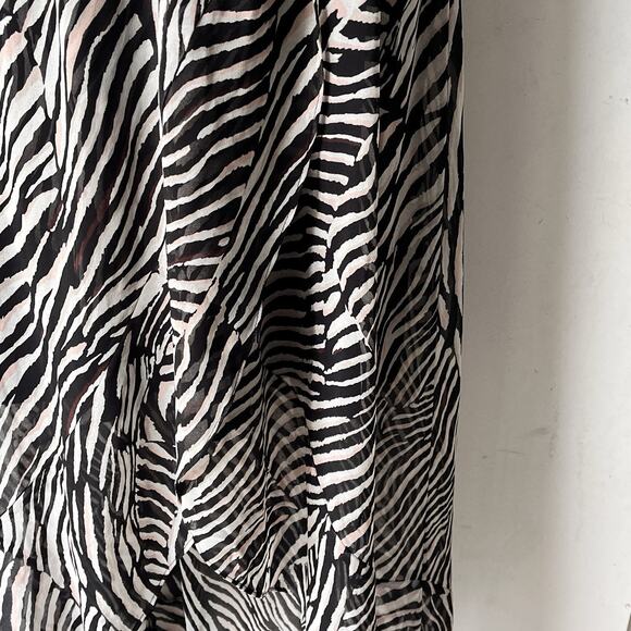 WHBM Zebra Print Faux Wrap Choker Neck  Ruffle Skirt  Midi Dress Size 12 - Picture 4 of 13